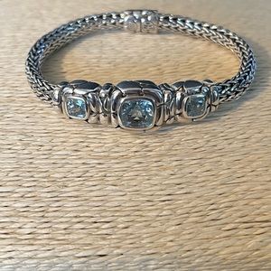 🔺SPECIAL SALE🔺JOHN HARDY AUTHENTIC STERLING SILVER/BLUE TOPAZ STATION BRACELET